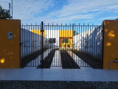 Casa en venta a estrenar de 3 dormitorios