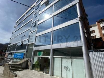 Local comercial en venta en plena 29 de Achumani – La Paz